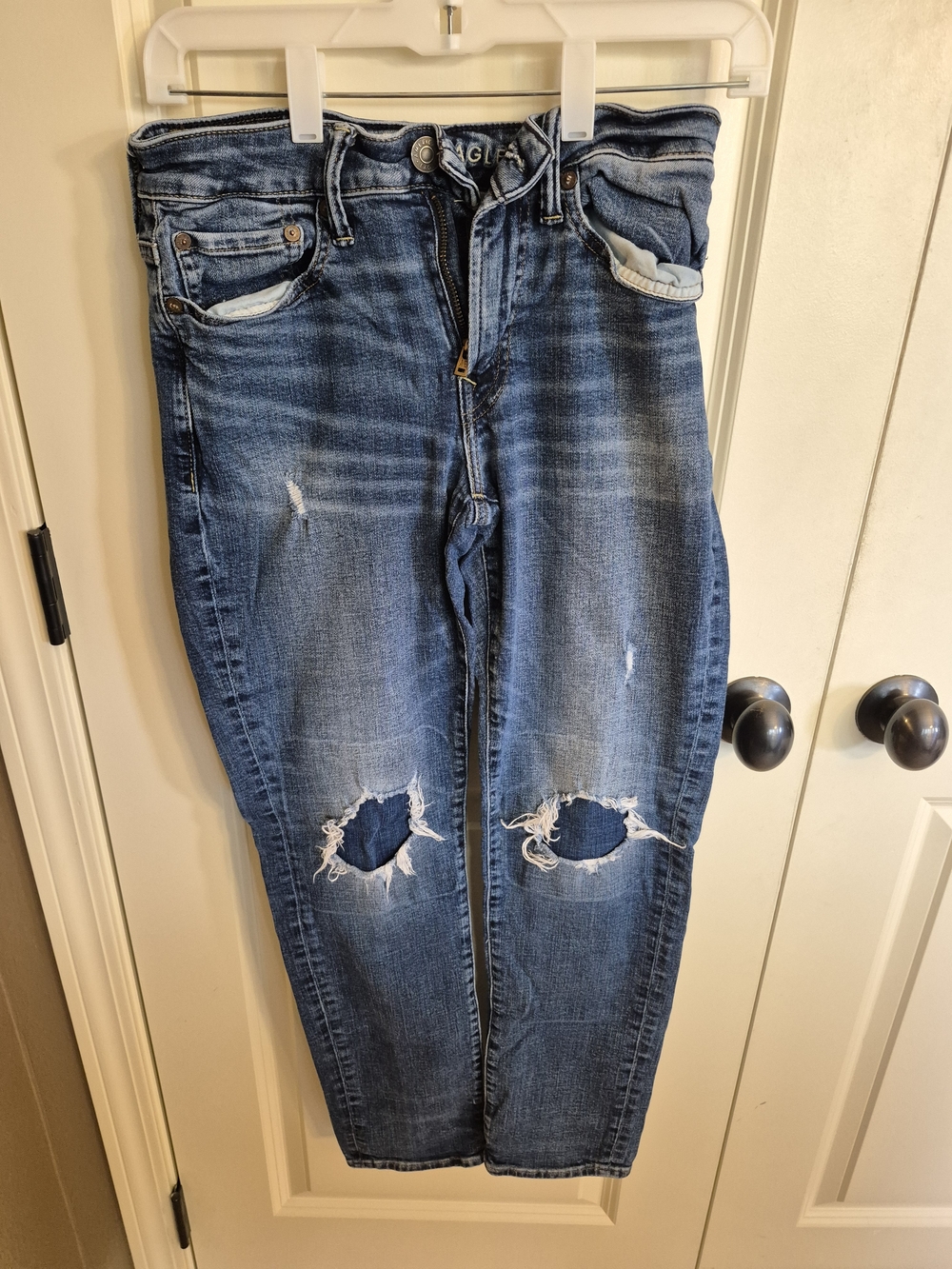 American Eagle Outfitters Men’s Slim Distressed Blue Jeans